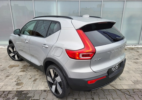 Volvo XC 40 cena 292250 przebieg: 10, rok produkcji 2024 z Poznań małe 29